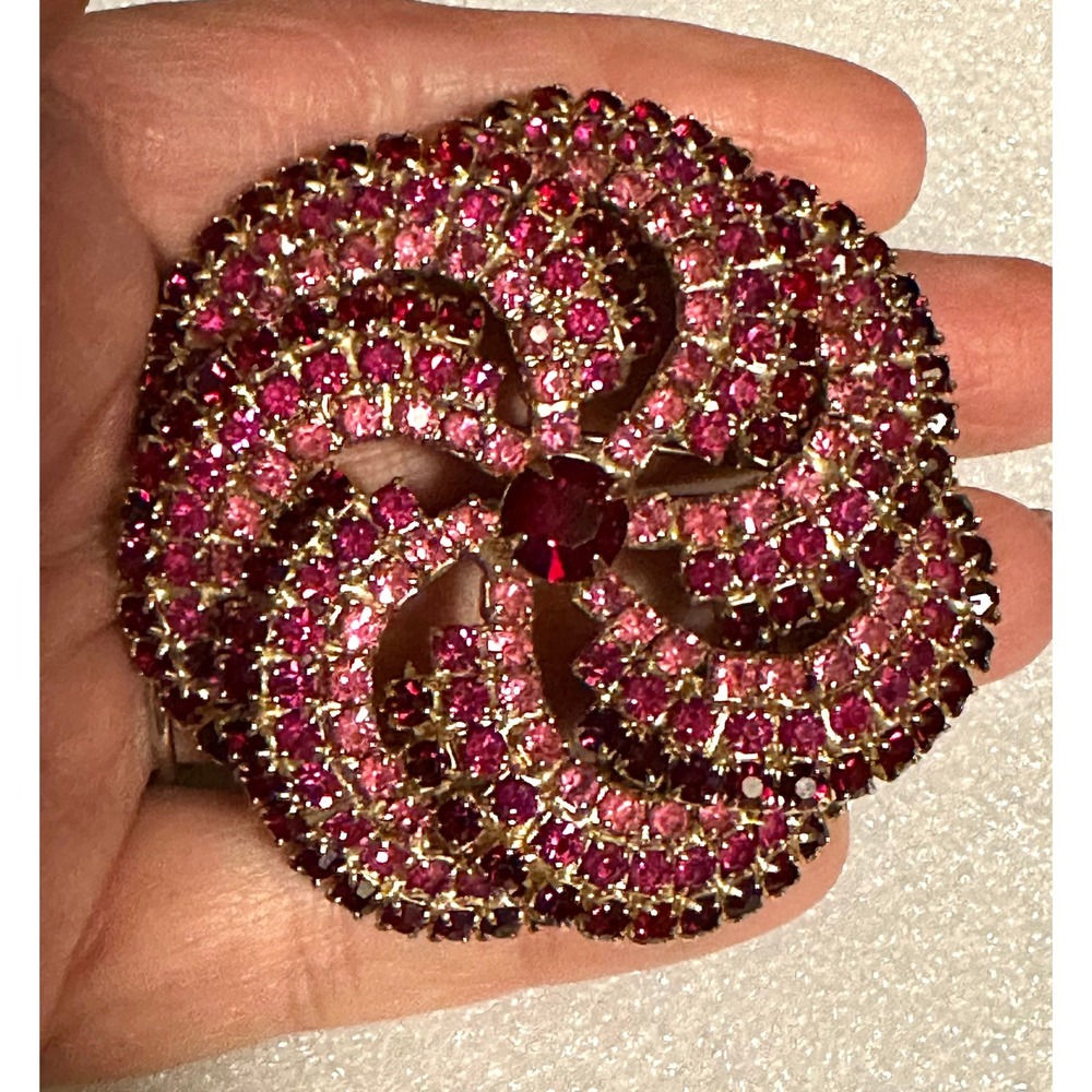 Pink‎ & Red Rhinestone Pinwheel Flower Pin - Picture 4 of 4